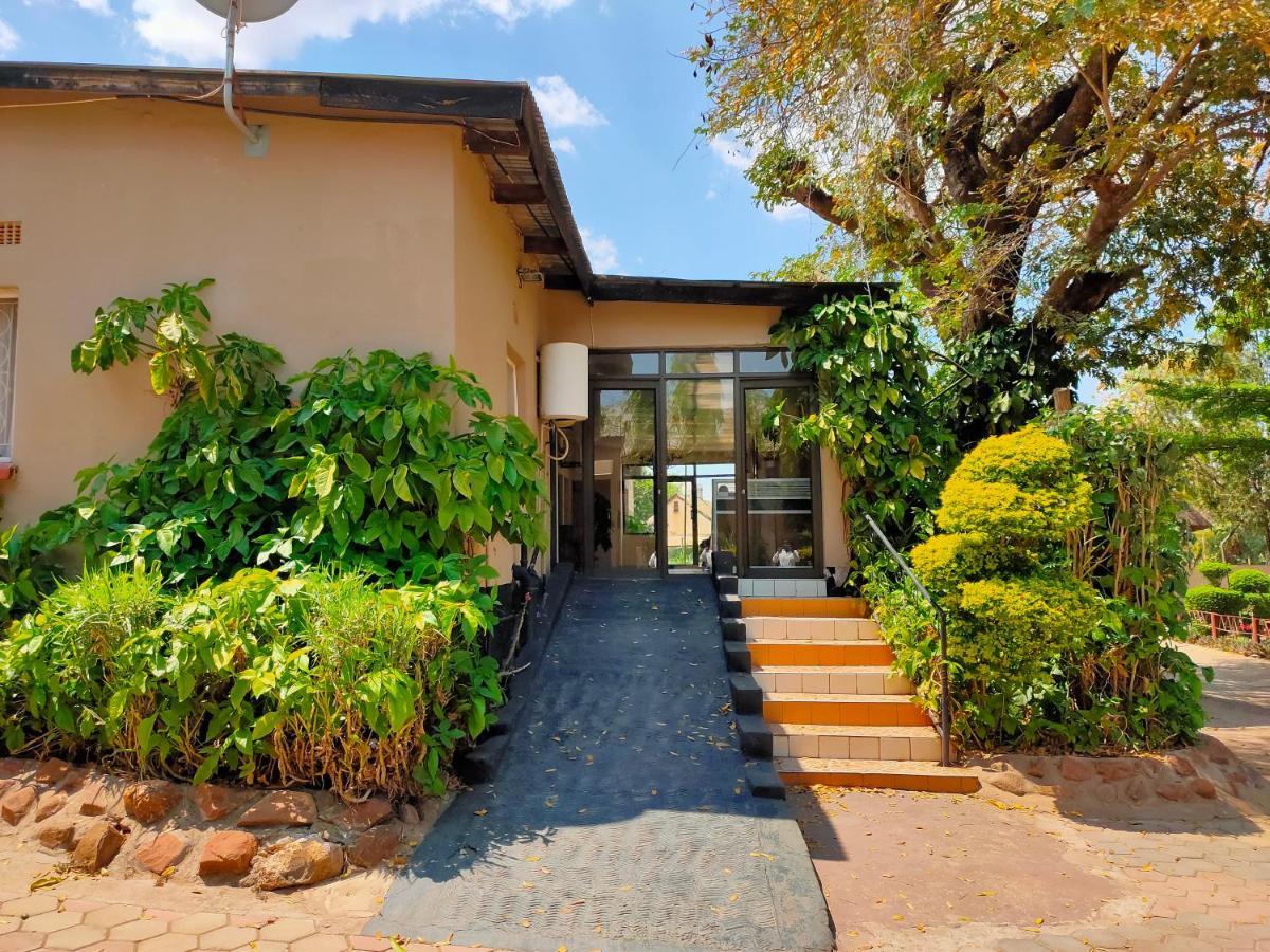 Golden Days Lodge Livingstone Dış mekan fotoğraf