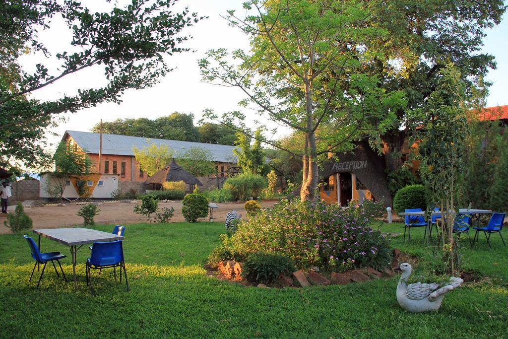Golden Days Lodge Livingstone Dış mekan fotoğraf